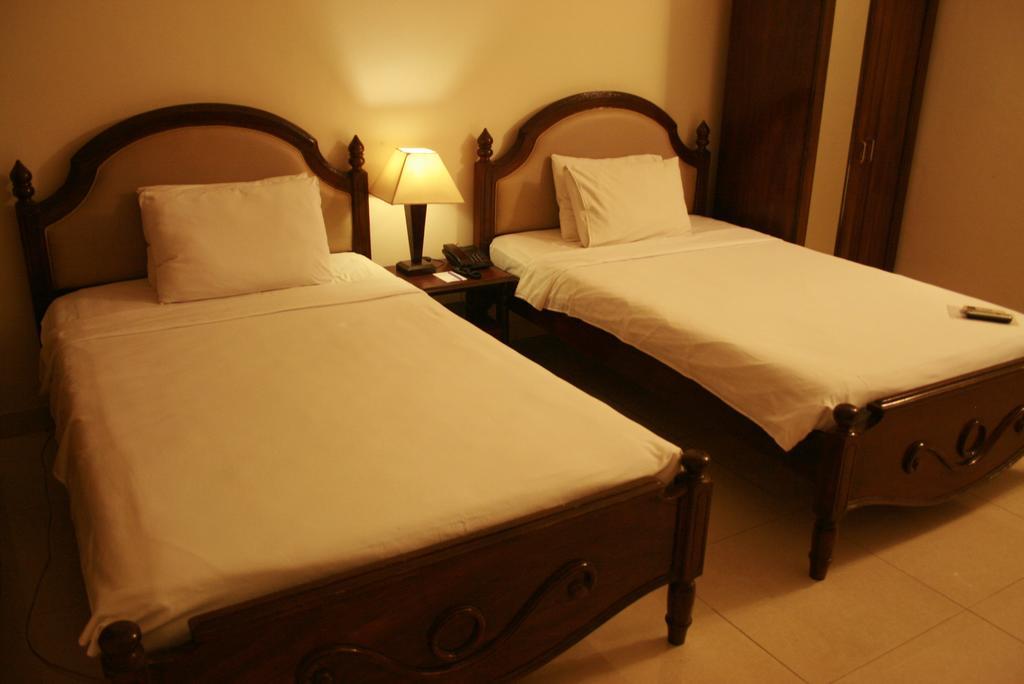 Hotel Ornate Dhaka Ngoại thất bức ảnh